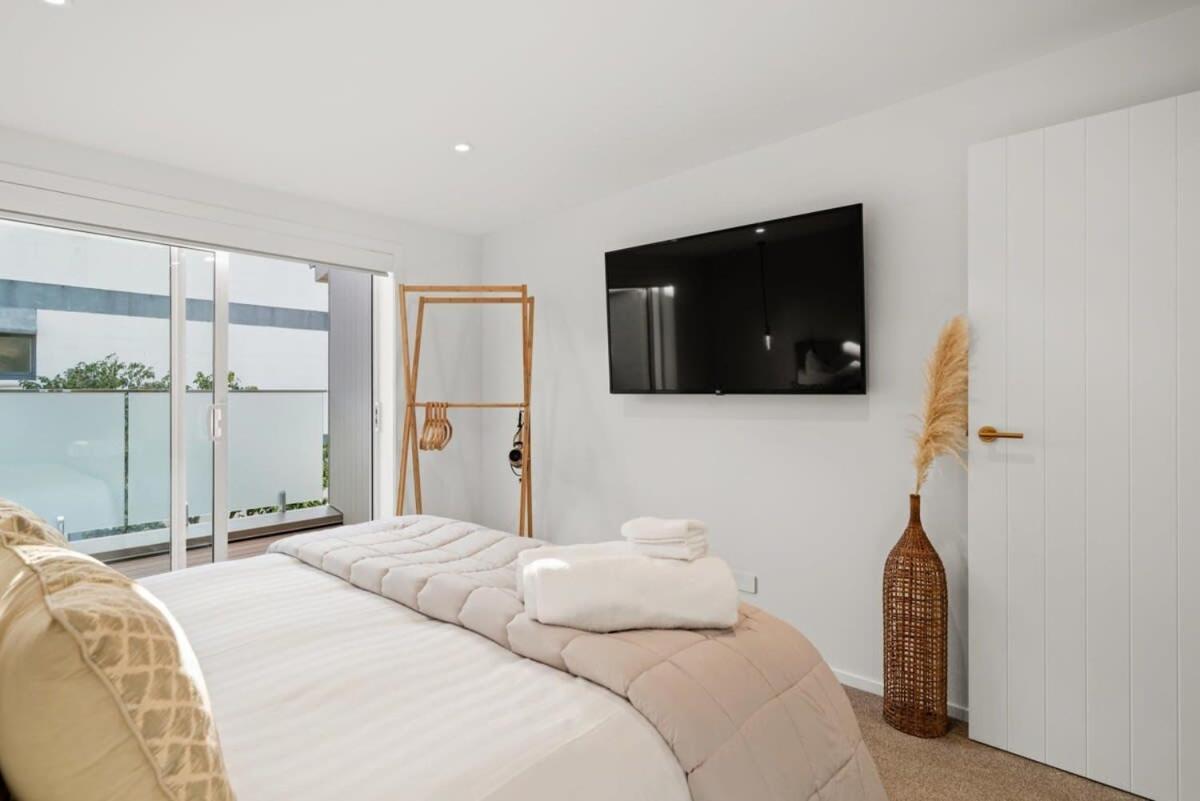 Luxury Apart, Seaviews & Balcony, Full Kitchen & Heat Pump Leilighet Auckland Eksteriør bilde